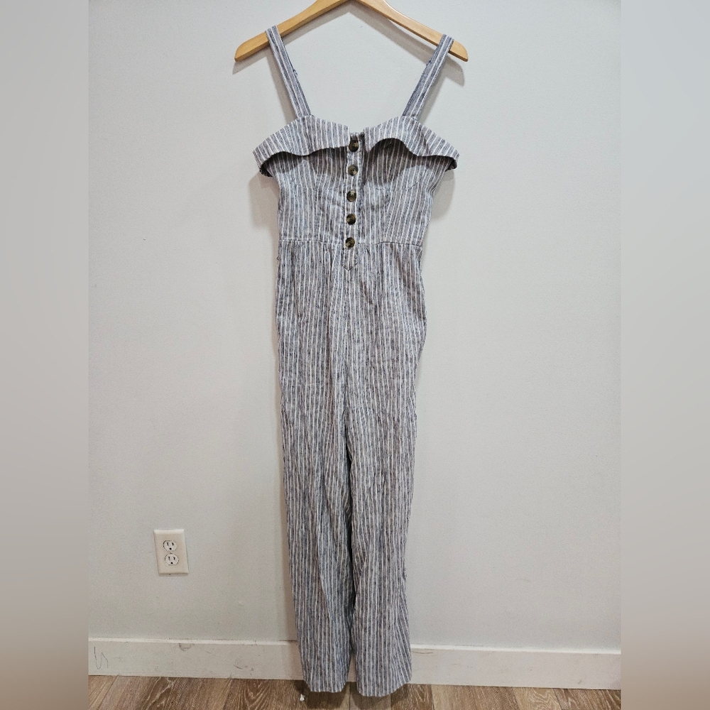 American Eagle stripped jumpsuit size 4